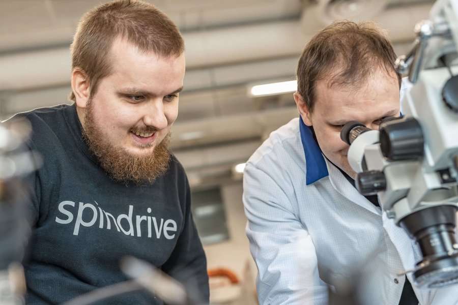 SpinDrive expert doing feasibility study