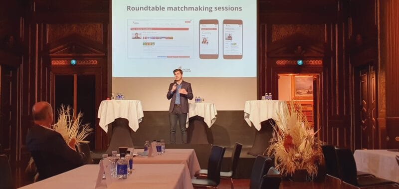 SpinDrive representative doing sales pitch