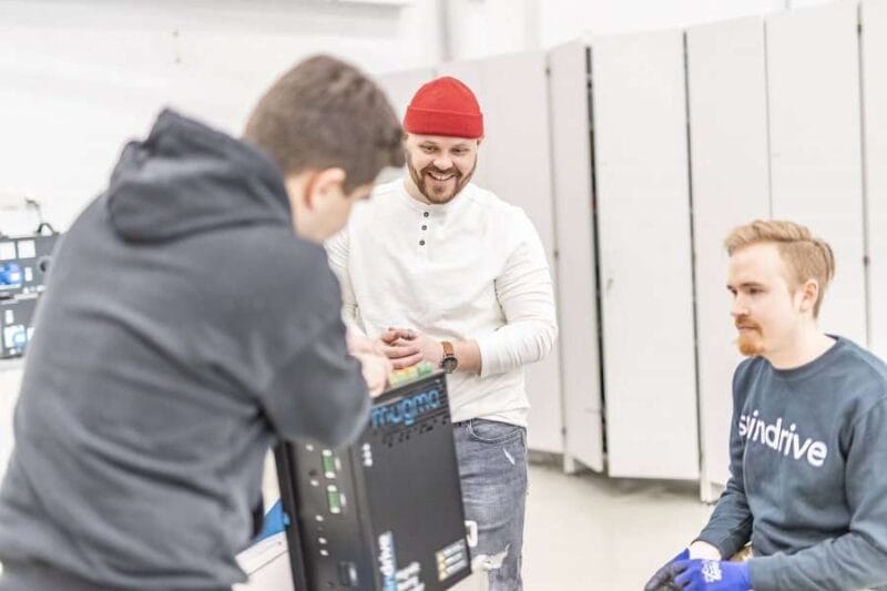SpinDrive tech team working on Magma X800 AMB controller